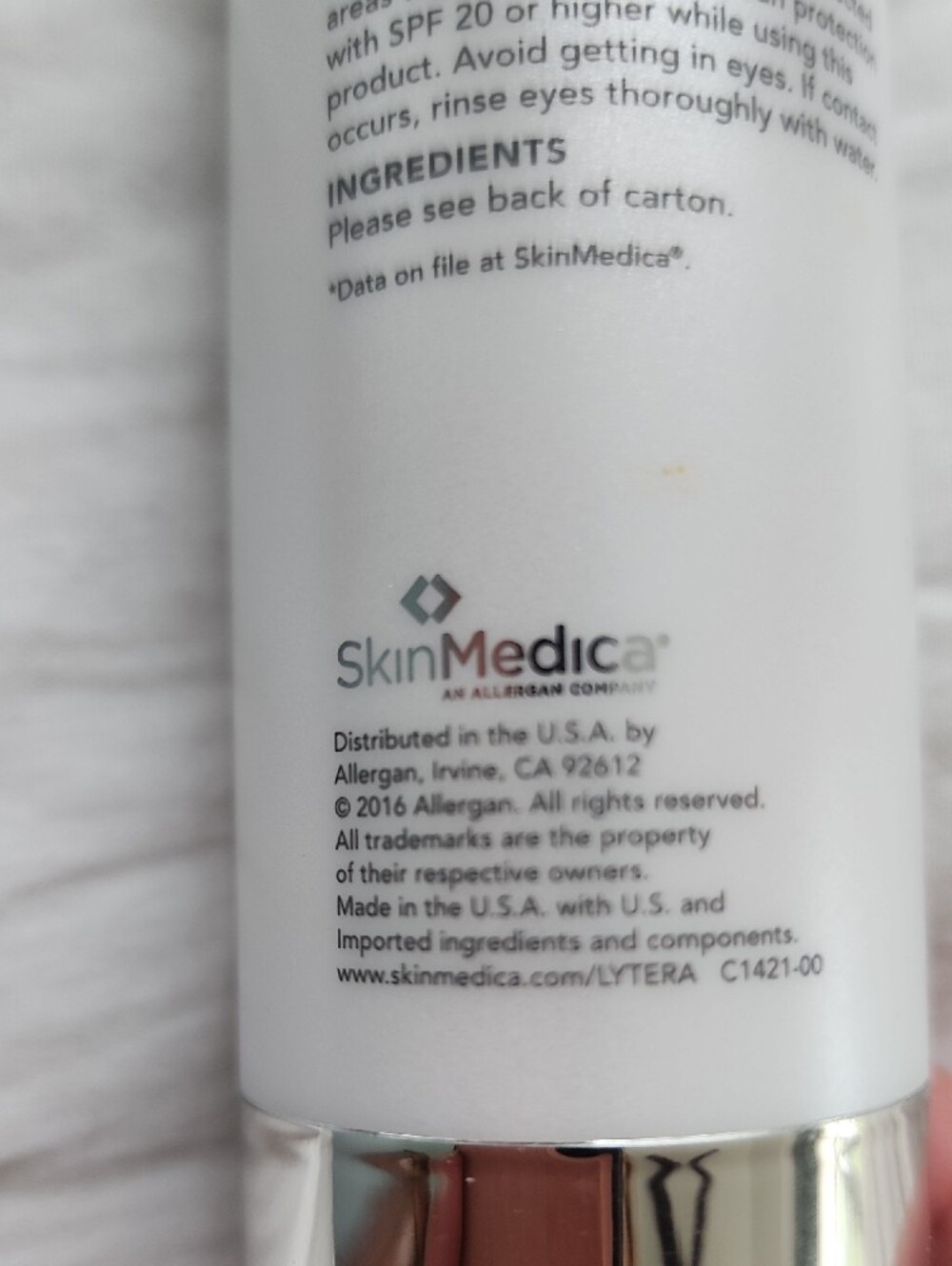 SkinMedica Lytera 2.0 Pigment Correcting Serum 2 Fl Oz. 60ml - Picture 4 of 7